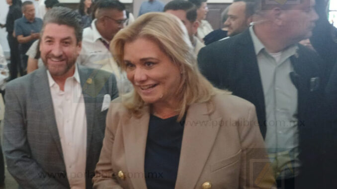 Llama Maru Campos a alcaldes a conducirse con honestidad