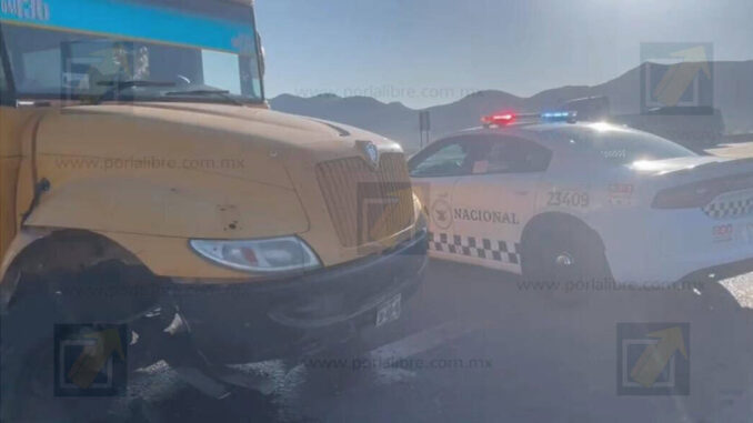 Sujeto intoxicado roba camión maquilero; desata persecución en Libramiento Oriente