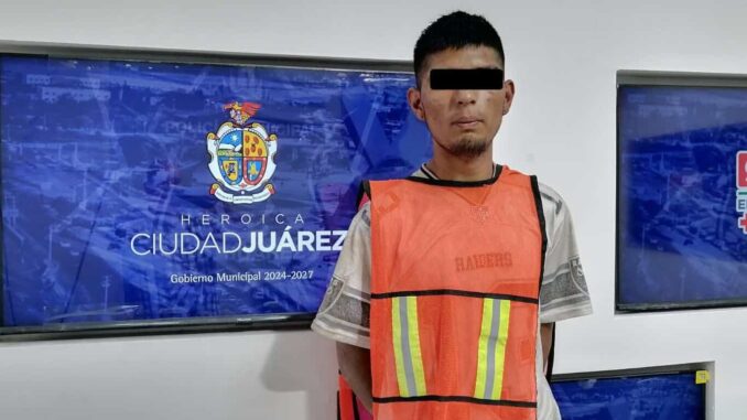 Asalta a chofer de Plataforma Digital; lo detiene