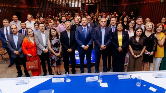Chihuahua refrenda primer lugar nacional en transparencia, presenta 100% de evaluación CIMTRA 2025