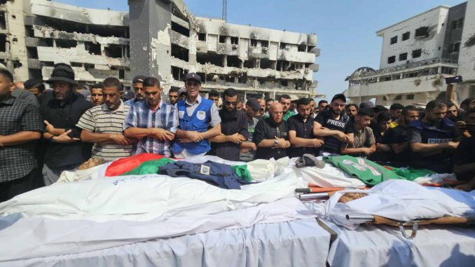 Periodistas y activistas mexicanos condenan el asesinato de seis periodistas en Gaza