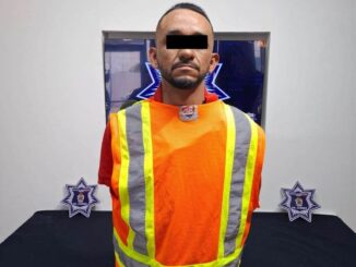 Detienen a motociclistas armados que intentaron huir de la policía