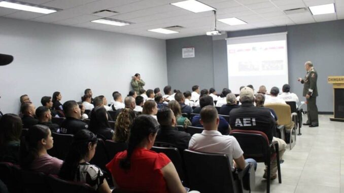 Brindan conferencia sobre seguridad nacional a Fiscalía Occidente y Policía Municipal