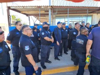 Protestan custodios penitenciarios por falta de pagos y atención médica