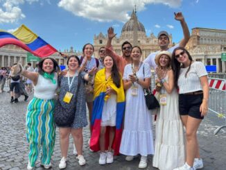 Jóvenes invaden Roma por el Jubileo de la Juventud; viven ‘ambiente mundialista’