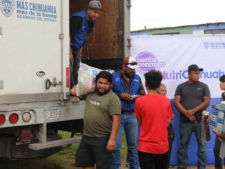 Entrega NutriChihuahua apoyos alimentarios en jornada de vacunación contra el sarampión en Cuauhtémoc