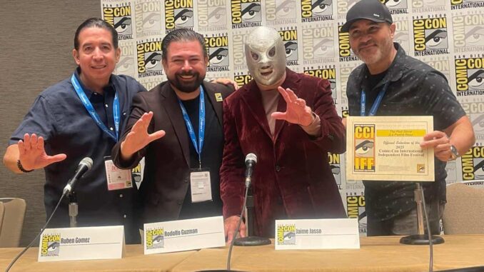 Triunfa El Hijo del Santo en la Comic-Con de San Diego