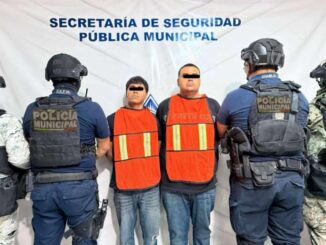 Arrestan a dos con pistola calibre 9 milímetros