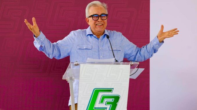 Entrega Rocha Moya nuevo edificio al COBAES 37 en Mazatlán