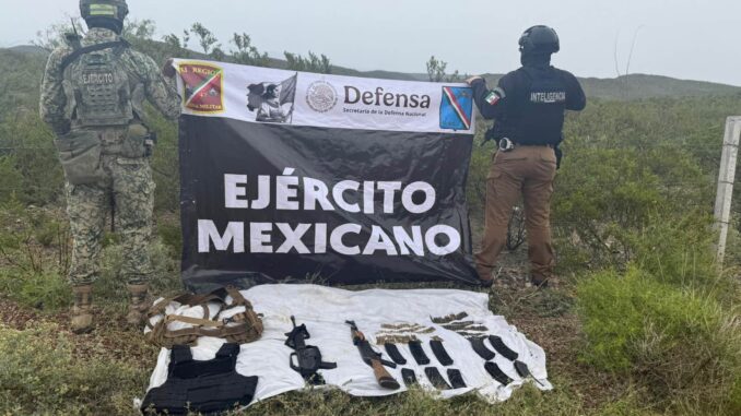 Aseguran armamento y equipo táctico en Coyame del Sotol