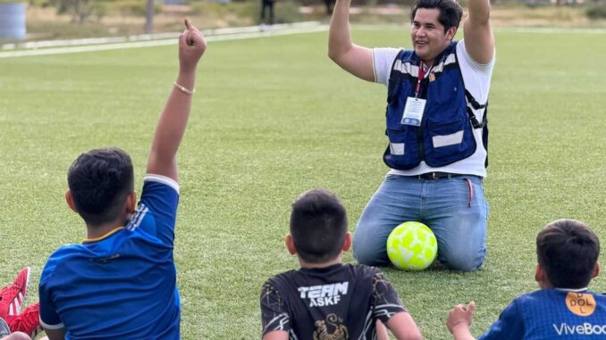 Más de 90 niños atiende Municipio con programa “Goles por la Vida” en prevención del suicidiØ