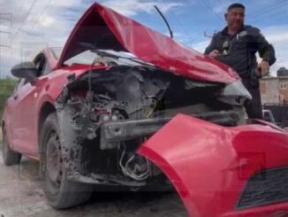 Choque en la colonia Unidad Proletaria deja dos mujeres lesionadas