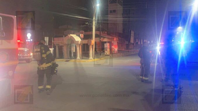 Incendio en El Pasito consume varios locales 
