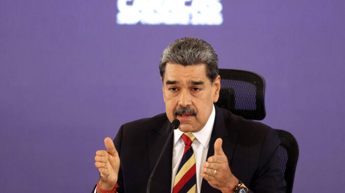 Venezuela enfrenta la «más grande amenaza» del continente en un siglo: Maduro