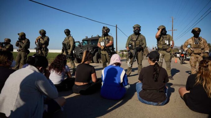 Migrantes viven con temor el Día del Trabajo en EE.UU. por las redadas