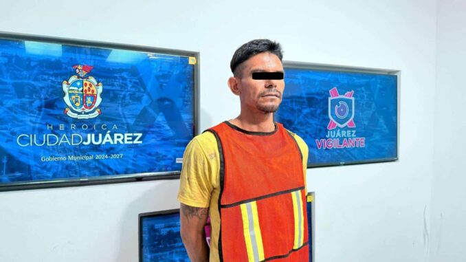 Intenta ahorcar a su esposa; lo detienen