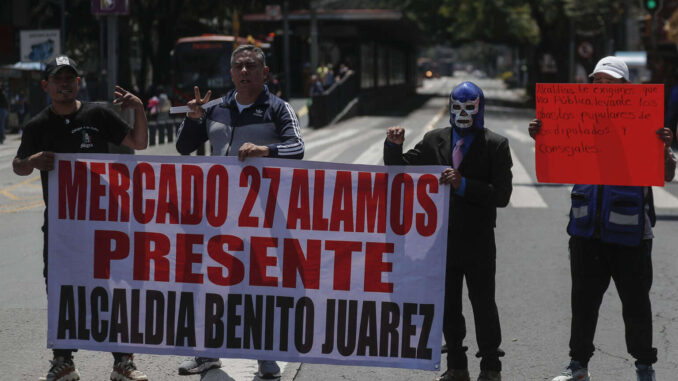 Comerciantes, padres de familia y comunidad trans marcharán hoy 1 de septiembre en CDMX