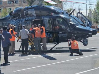 Trasladan en helicóptero a dos policías heridos en accidente en Guadalupe y Calvo