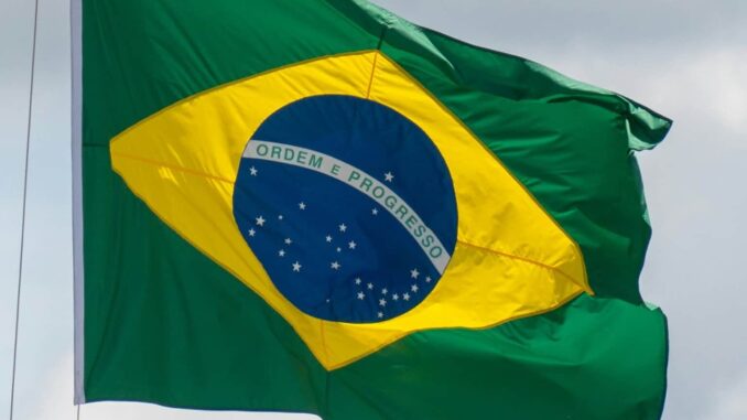 Sheinbaum descarta un tratado de libre comercio con Brasil