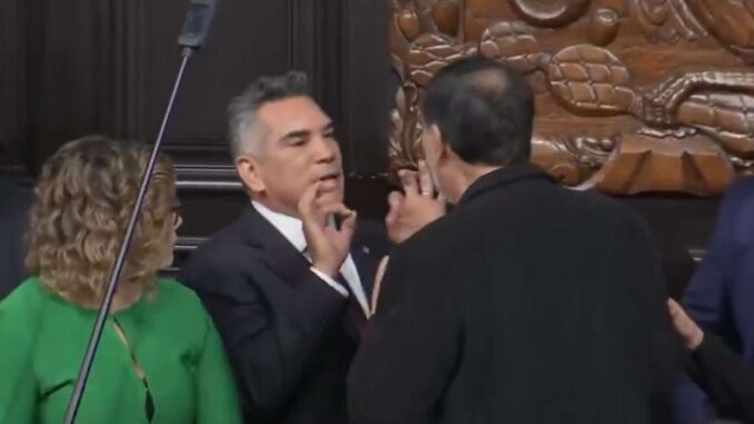 Noroña y «Alito» se enfrentan en la Permanente