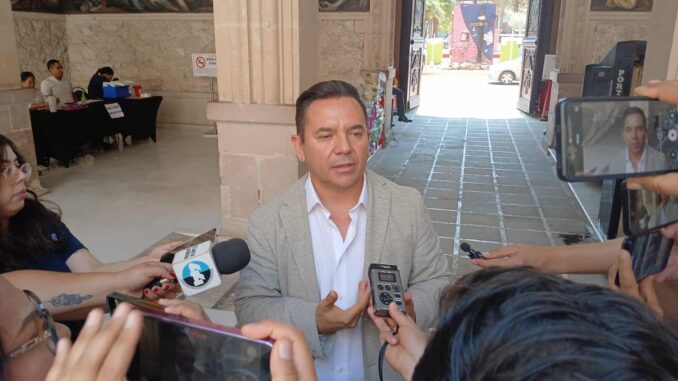 Reparan carreteras dañadas por lluvias en Chihuahua: intensifican labores en Sierra Tarahumara y zona norte