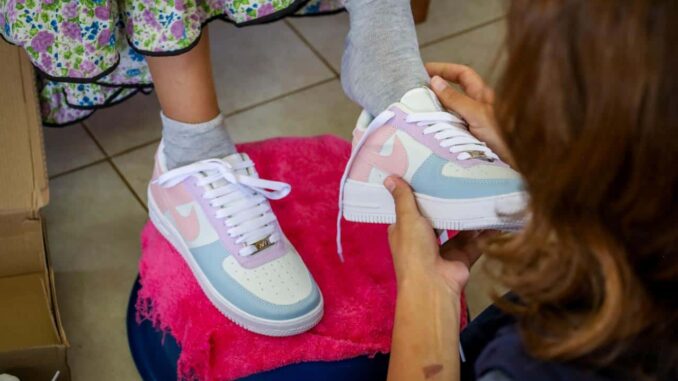 Entrega Alcalde útiles y mochilas de «Mi Bolsa Escolar» a 350 niñas y niños de primaria Ramón López