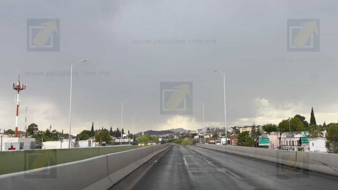 Continuarán lluvias hoy y mañana en la capital 
