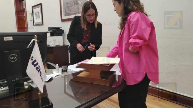 Atleta Paralímpica, Daniela Martínez, exige la implementación de un protocolo de atención a personas con discapacidad en la UACH