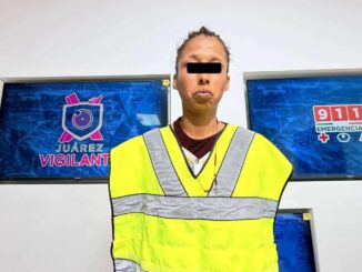 Presentan ante juez a mujer que trasladaba a muerto en carretilla