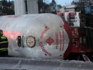 Fiscalía CDMX revela la velocidad de la pipa accidentada en Iztapalapa; descarta algún bache