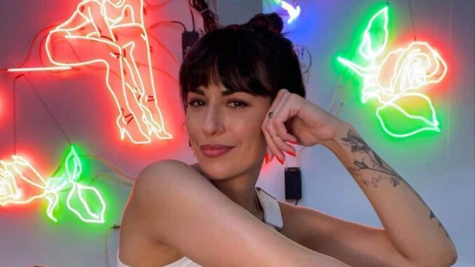 La mexicana Leticia Maldonado será la artista oficial de los Latin Grammy