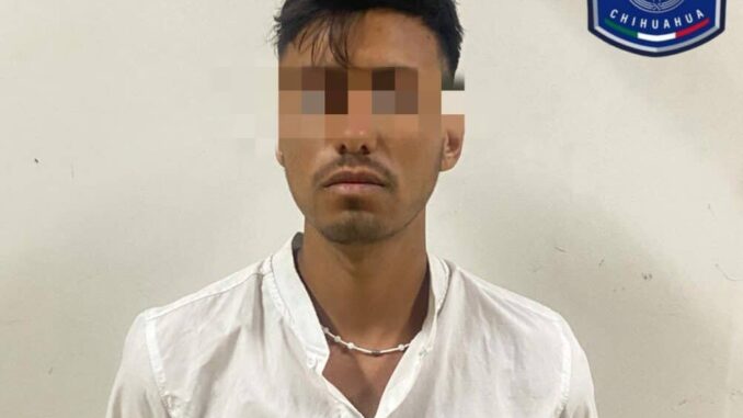 Detiene AEI a motociclista por posesión de metanfetamina en Parral