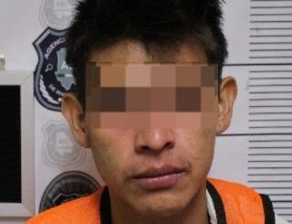 Sentenciando a 3 años y 6 meses de prisión por posesión de vehículo robado