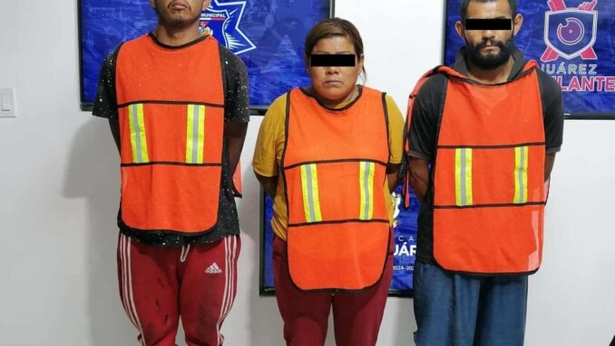 Detienen a cinco con una motocicleta robada