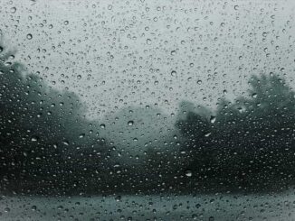 Raymond pone en jaque a México por lluvias, inundaciones y desbordamientos