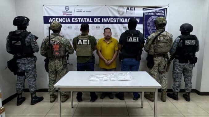 Durante cateo, detienen a hombre en posesión de casi medio kilo de cocaína