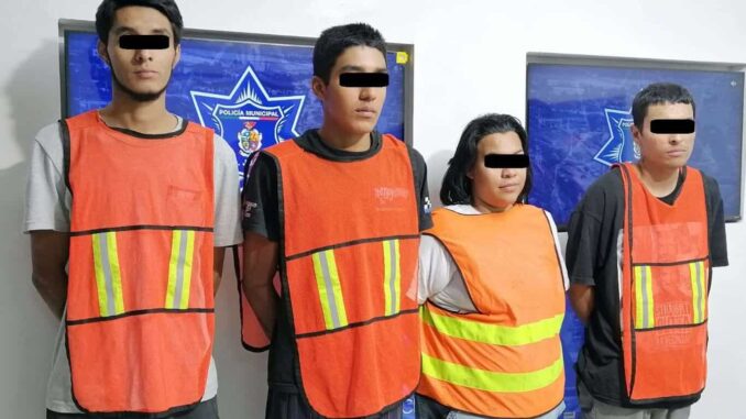 Detienen a 4 por fraude en compra-venta de vehículos