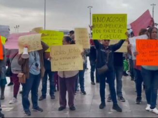 Comerciantes se rebelan: acusan al alcalde de Ciudad Juárez de corrupción y abuso de poder