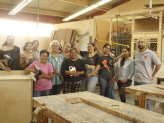 Desarrolla CEJUM taller de carpintería para mujeres en proceso de empoderamiento