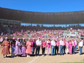 Participan FGE Occidente y CEJUM en el “Gran Lazo Rosa”, evento de concientización contra cáncer de mama