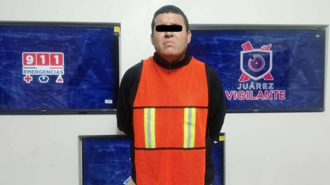 Detienen a hombre por robo violento de auto en la colonia Zaragoza