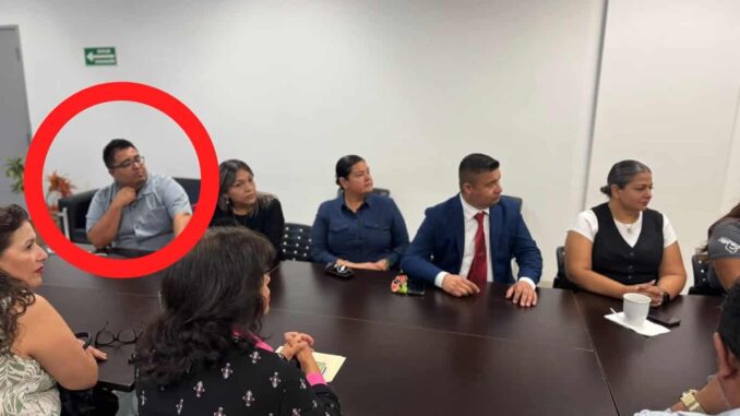 Bachilleres 11, en picada: denuncian malos manejos; permiten vapeadores, baños sucios y cobros irregulares