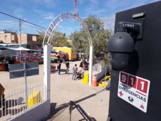 Despliegan operativo especial por Día de Muertos para proteger a familias en cementerios