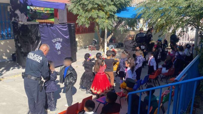 Lleva Policía Municipal el programa Teatrino a jardines de niños