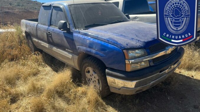 Recupera AEI en Guachochi dos camionetas con reporte de robo