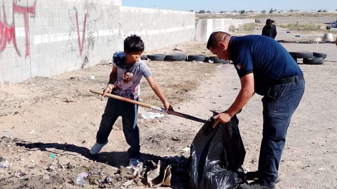 Transforman baldío de Senderos de Oriente en cancha de fútbol