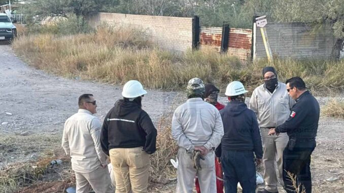 Aseguran toma clandestina en ducto de Pemex en la colonia Girasoles