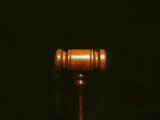 Jueces cesados denuncian opacidad en proceso de indemnización del OAJ
