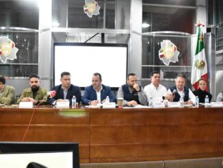 Se lleva a cabo mesa de diálogo entre legisladores federales y locales con productores chihuahuenses