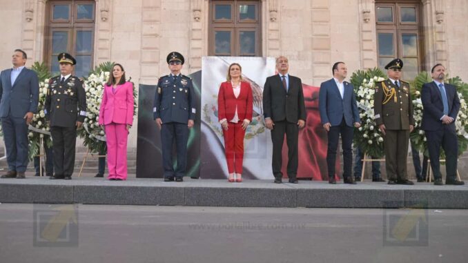 Encabeza Maru Campos desfile conmemorativo por el 115 Aniversario del Inicio de la Revolución Mexicana